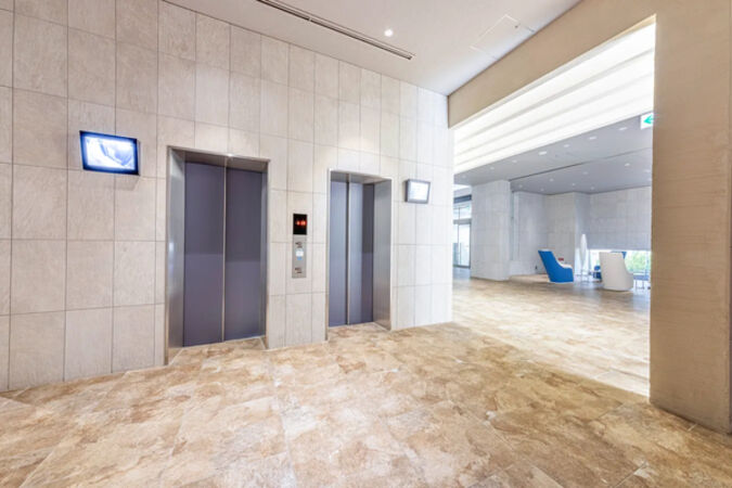 【プレミストタワーズ札幌苗穂】エントランス３