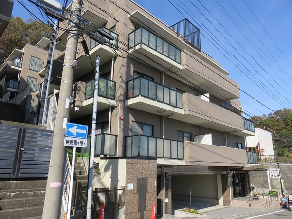 【ヴィバーチェ霧が丘】外観写真