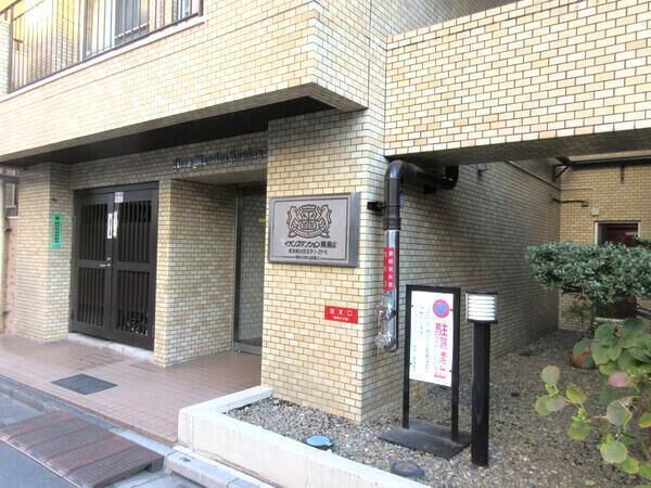 【ライオンズマンション飛鳥山】エントランス