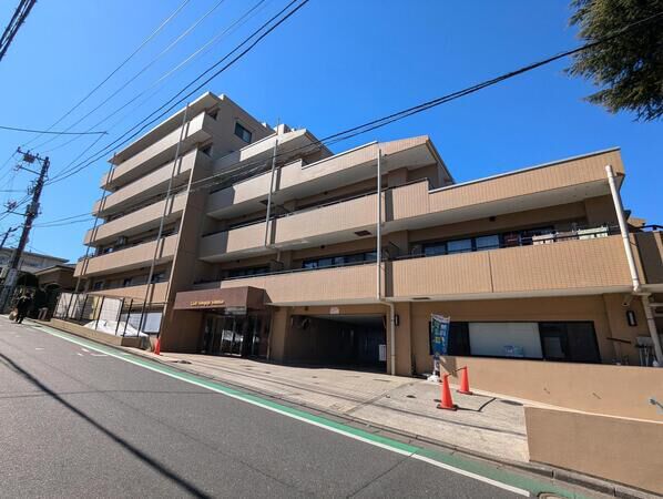 【クリオ保土ヶ谷伍番館】外観
