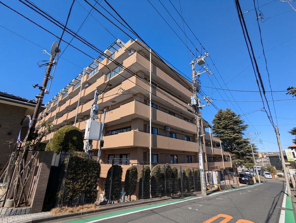 【クリオ保土ヶ谷伍番館】外観