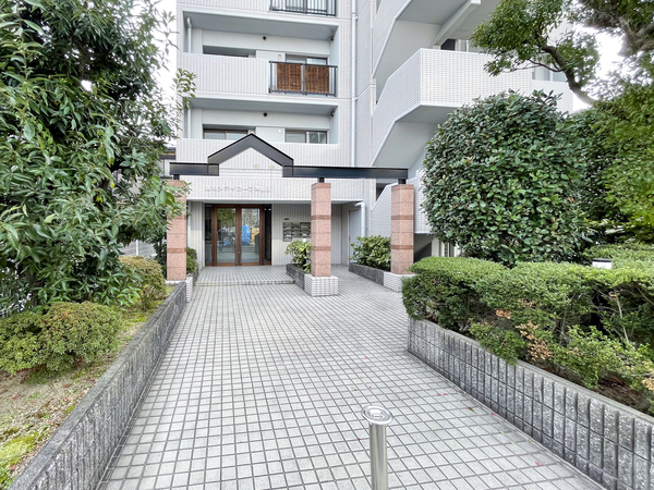 【藤和シティコープ神山2】エントランス