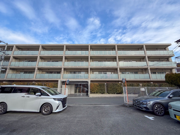 【アーバネックス緑地公園クラッシィ】外観