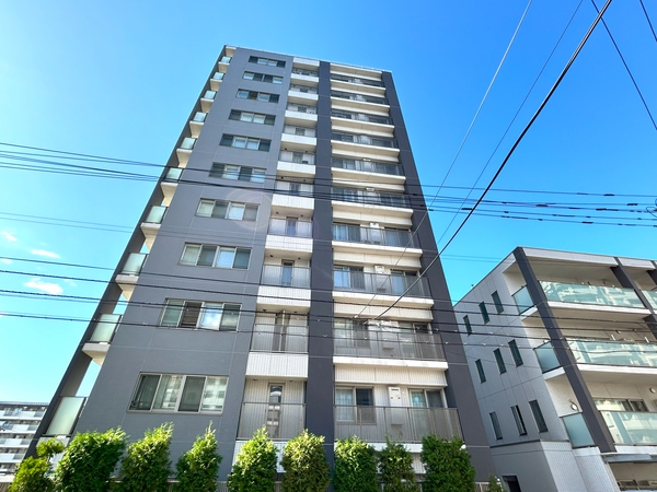 【クリオ東札幌プレミアムスクエア】外観