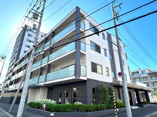【クリオ東札幌プレミアムスクエア】外観