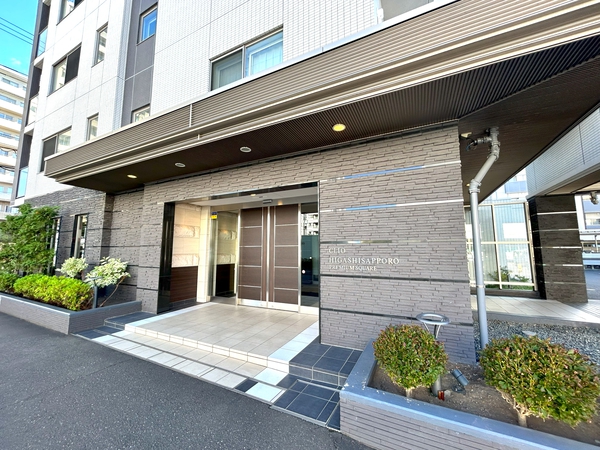 【クリオ東札幌プレミアムスクエア】エントランス