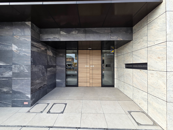 【サンクレイドル新越谷】エントランス