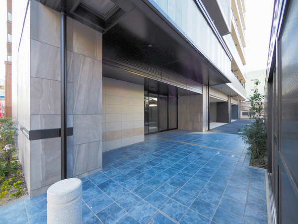 【プレサンス上前津オレシア】エントランス 【プレサンス上前津オレシア】エントランス