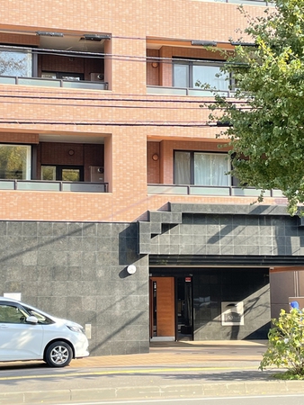 ラクラッセ中島公園通り
