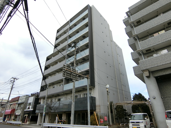 【ライジングプレイス綾瀬二番館】外観