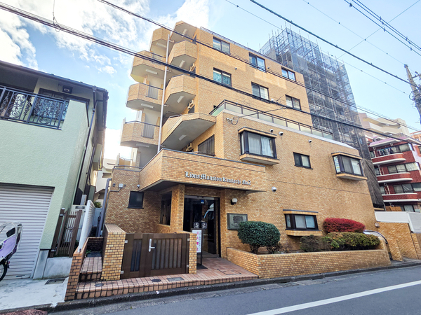 【ライオンズマンション国立第2】外観