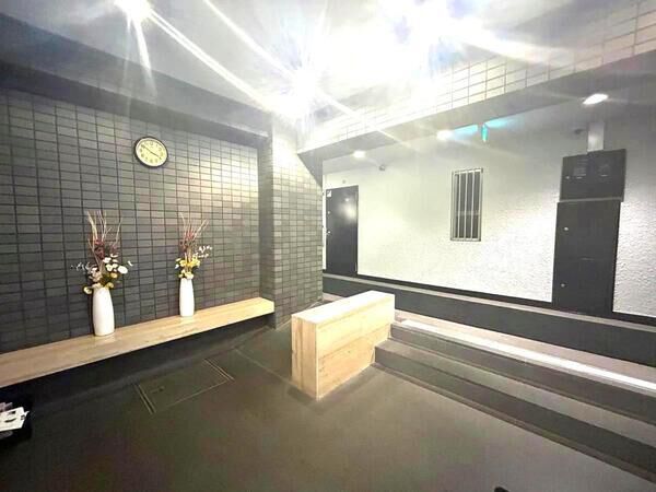 【ハイツ赤坂】エントランス1