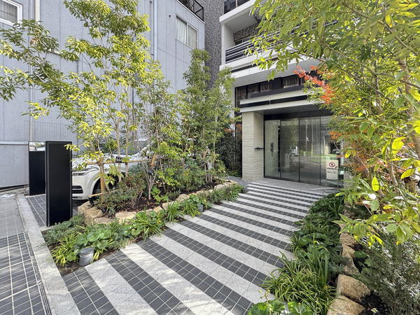 【クレヴィア上野入谷】エントランス 【クレヴィア上野入谷】エントランス