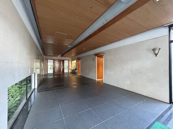 【ヒューマンズプラザ青崎】エントランス 【ヒューマンズプラザ青崎】エントランス