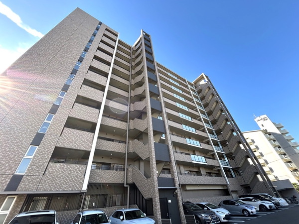 【サーパス大元公園レジデンス】外観 【サーパス大元公園レジデンス】外観