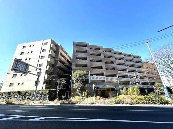 【クレストフォルム横浜根岸】外観2