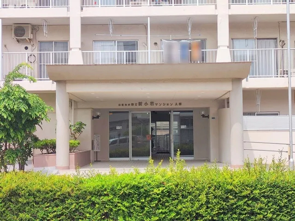 【日商岩井第2新小岩マンション】エントランス