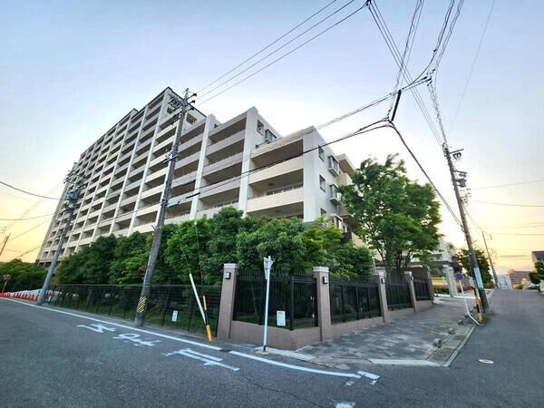 【ザ・シーズンズ】外観 【ザ・シーズンズ】外観