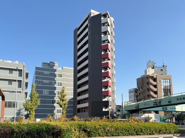 【ガーラ・シティ王子】外観