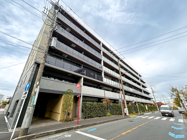 【バウス東林間】外観