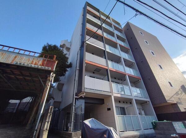 【レーヴ横浜保土ヶ谷フェルクルール】外観
