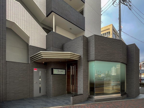 【パルティール黒川アネックス】エントランス