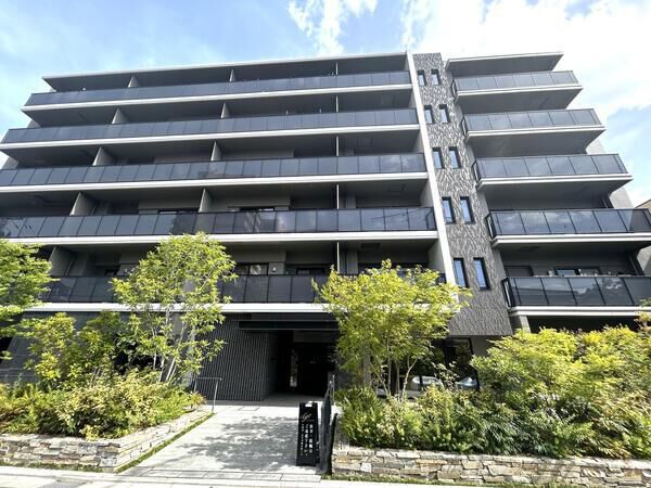 【ジオ江坂垂水町】外観
