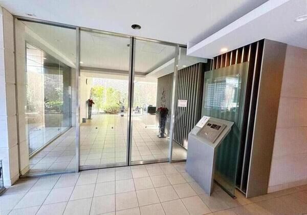 【サーパスシティ廿日市地御前】エントランス 【サーパスシティ廿日市地御前】エントランス