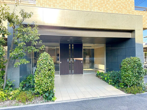 【サーパスシティ廿日市地御前】エントランス 【サーパスシティ廿日市地御前】エントランス
