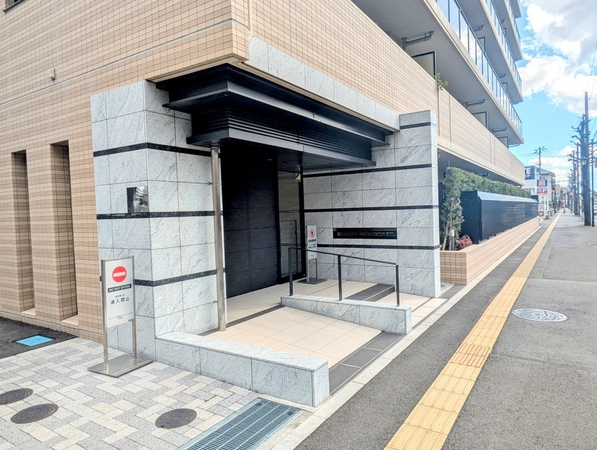 【サンクレイドル湘南台ステーションウィズⅡ】エントランス