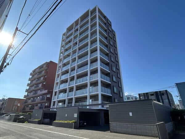 【エクセルシオールパークサイド平岸】外観2