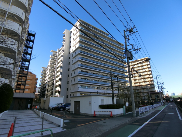 【バウス西大島】外観