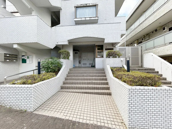 【日吉パールハイツ】エントランス 【日吉パールハイツ】エントランス