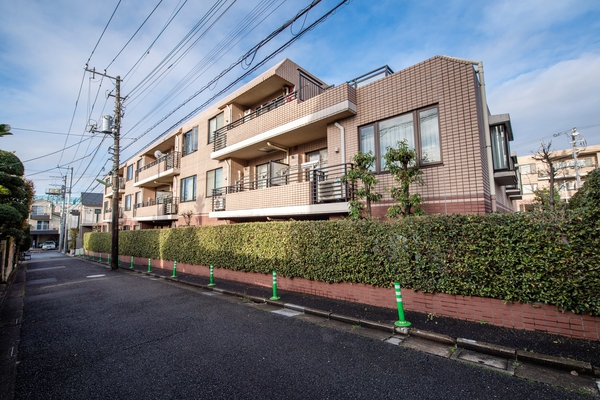 【ヒルズ梅ヶ丘プライムコート】外観写真