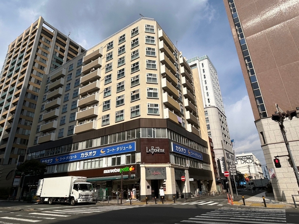 【横浜・山下町分譲共同ビル】外観