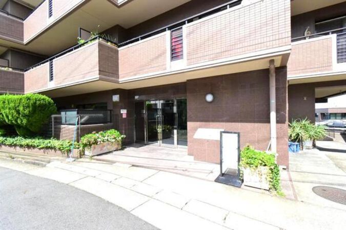 【ロイヤルアーク東山】エントランス2 【ロイヤルアーク東山】エントランス2