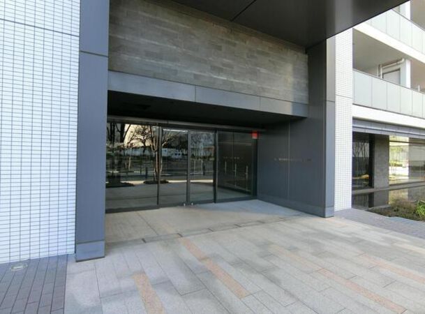 【クリオレジダンス横濱ベイサイド】エントランス 【クリオレジダンス横濱ベイサイド】エントランス