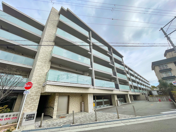 【ジオ宝塚南口】外観