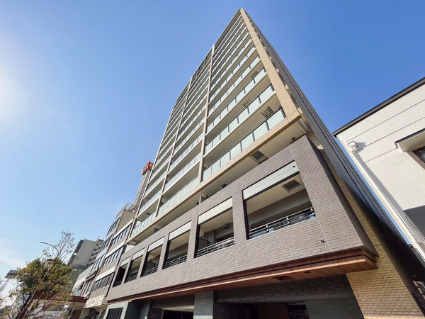 【ワコーレThe神戸フロント】外観