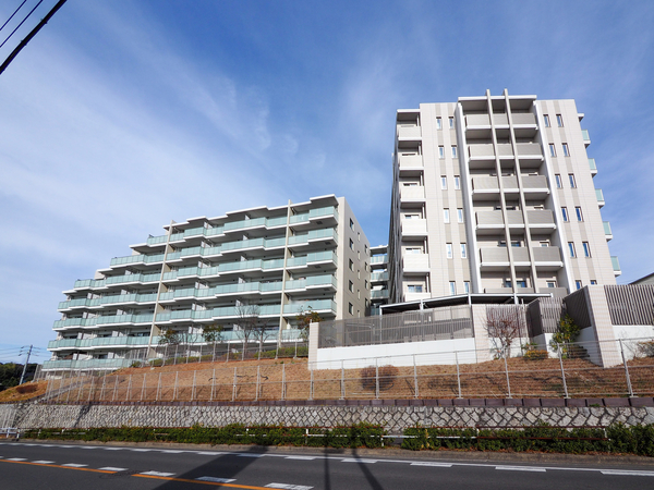 【プレミスト鳴子北ヒルズフォート】外観