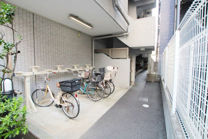 （駐輪場）1