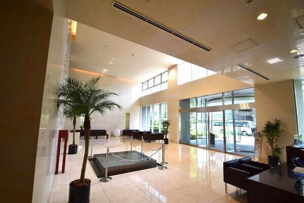 【ザ・クレストタワー】エントランスロビー