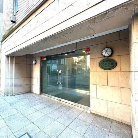 【麻布十番ロイヤルプレイス】エントランス