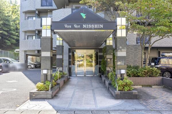 【バンベール日進】エントランス 【バンベール日進】エントランス