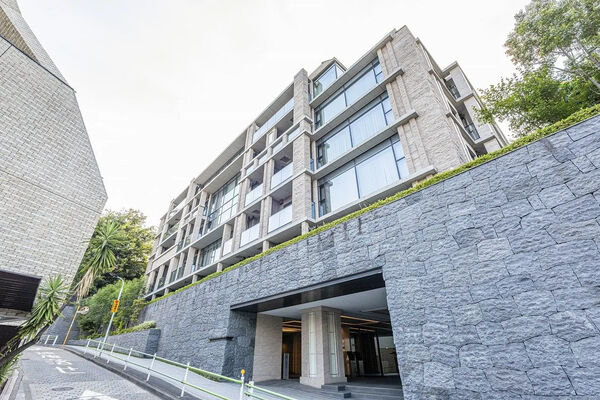 【グランドヒルズ元麻布】外観2