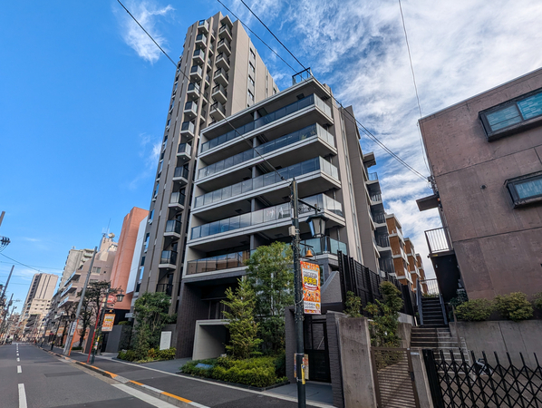 【セントラルレジデンス東中野】外観