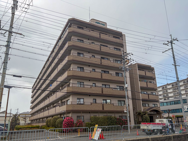 【メロディーハイム高槻】外観 【メロディーハイム高槻】外観