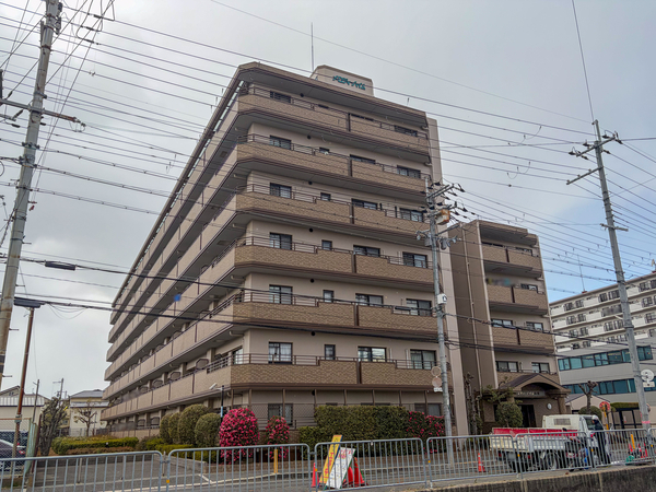 【メロディーハイム高槻】外観 【メロディーハイム高槻】外観