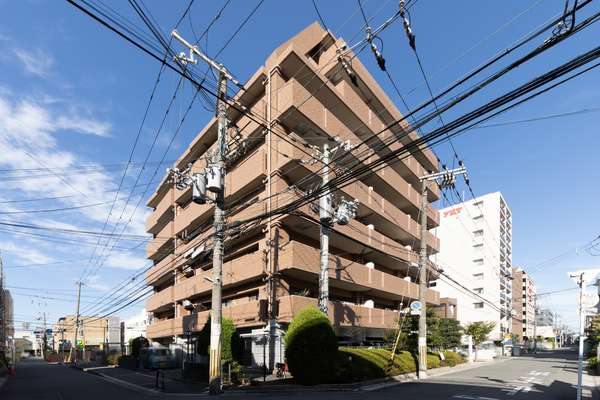 【ライオンズマンション江坂町】外観