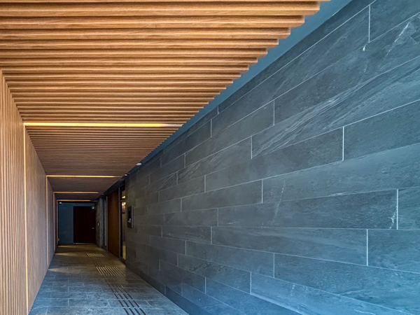 【グランディム京都烏丸五条】エントランス 【グランディム京都烏丸五条】エントランス